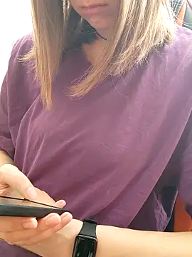 Snapshot of Aashikalaa chatting on March 17, 2026, 12:19 pm Aashikalaa online show from March 17, 2026, 12:19 pm