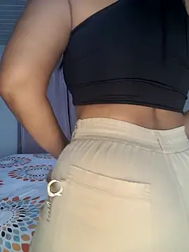  kathaLopez  online show from October 21, 2025, 1:39 am