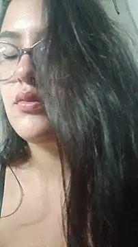 Snapshot of ZabathMiller chatting on November 4, 2025, 12:43 am ZabathMiller online show from November 4, 2025, 12:43 am