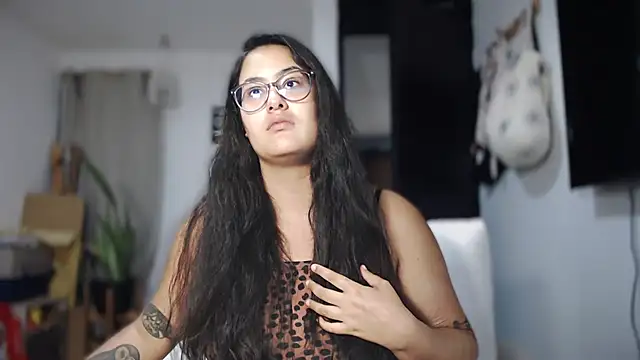 Snapshot of ZabathMiller chatting on November 12, 2025, 2:01 am ZabathMiller online show from November 12, 2025, 2:01 am