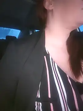 Snapshot of BBWQUEENBEEE chatting on February 11, 2025, 2:13 pm BBWQUEENBEEE online show from February 11, 2025, 2:13 pm