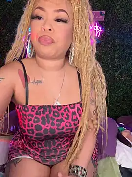 ThickAssRena online show from May 16, 2026, 12:51 am