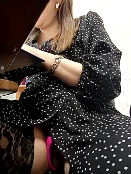 Office Albertina online show from January 13, 2025, 1:02 am