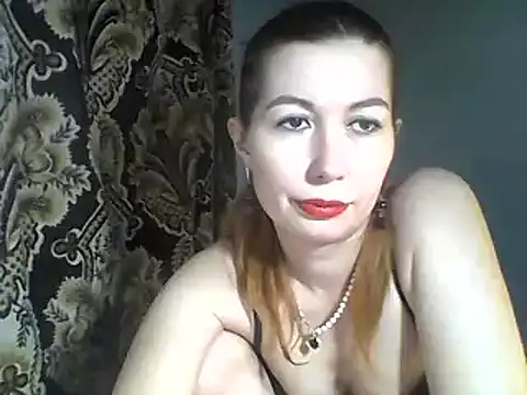 Snapshot of Olesja chatting on March 5, 2025, 6:56 pm Olesja online show from March 5, 2025, 6:56 pm