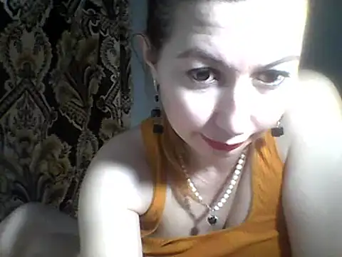 Snapshot of Olesja chatting on March 15, 2025, 11:50 pm Olesja online show from March 15, 2025, 11:50 pm
