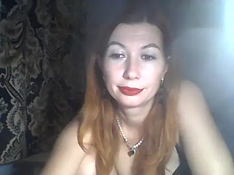 Snapshot of Olesja chatting on October 29, 2025, 8:10 pm Olesja online show from October 29, 2025, 8:10 pm