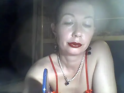 Olesja online show from April 8, 2026, 7:25 pm