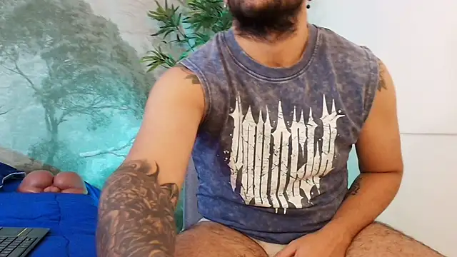 jonathan rivers online show from December 4, 2025, 7:44 pm