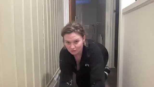Snapshot of samanthaalice chatting on March 15, 2025, 6:32 pm samanthaalice online show from March 15, 2025, 6:32 pm