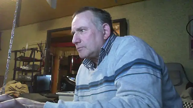 jeanlulu online show from January 15, 2025, 8:48 pm