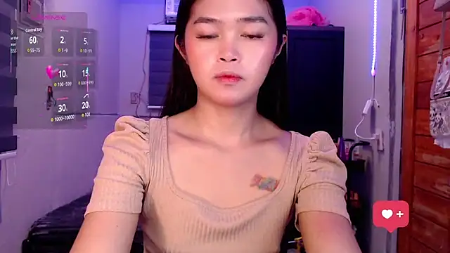 Itsme claire online show from October 9, 2025, 1:58 am