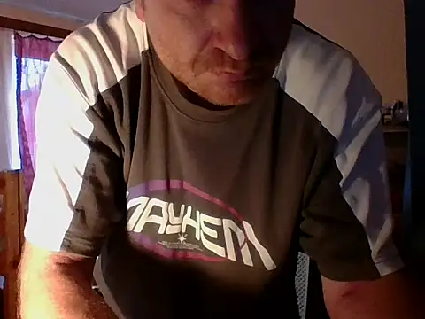 Snapshot of 82liska chatting on October 17, 2025, 2:52 pm 82liska online show from October 17, 2025, 2:52 pm