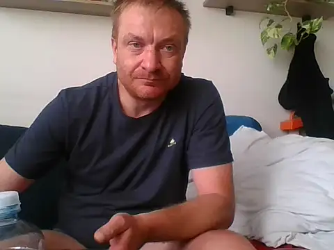 82liska online show from May 21, 2026, 10:00 am