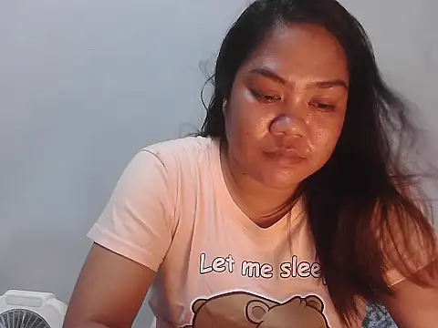 xxsam 69xx online show from October 31, 2025, 11:55 am