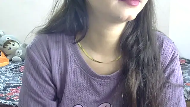 lovelydesi21 online show from February 5, 2026, 1:16 pm