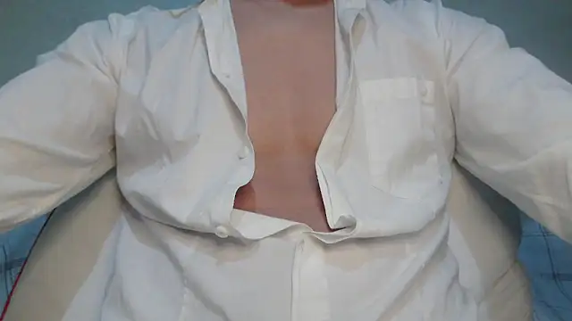 Snapshot of roccosif696 chatting on February 22, 2026, 12:23 am roccosif696 online show from February 22, 2026, 12:23 am