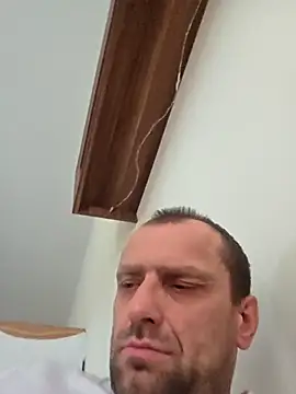 Roman0798 online show from October 25, 2025, 10:34 am