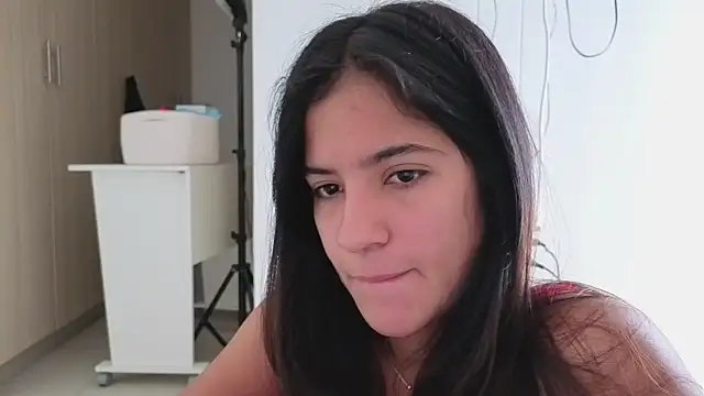 I am kat online show from November 14, 2025, 4:06 pm