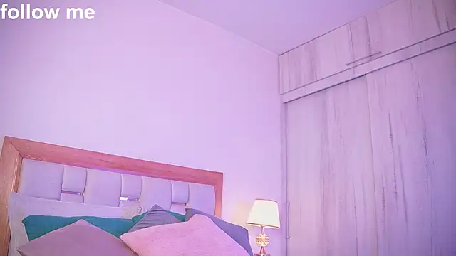 Snapshot of missjuliaa_ chatting on September 12, 2025, 3:17 am missjuliaa online show from September 12, 2025, 3:17 am