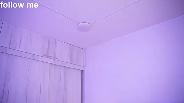 Snapshot of missjuliaa_ chatting on September 18, 2025, 3:08 am missjuliaa online show from September 18, 2025, 3:08 am