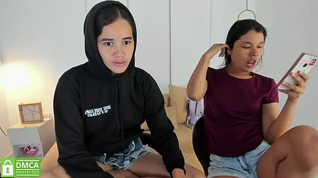 sexychanell 18 online show from February 13, 2025, 12:54 pm