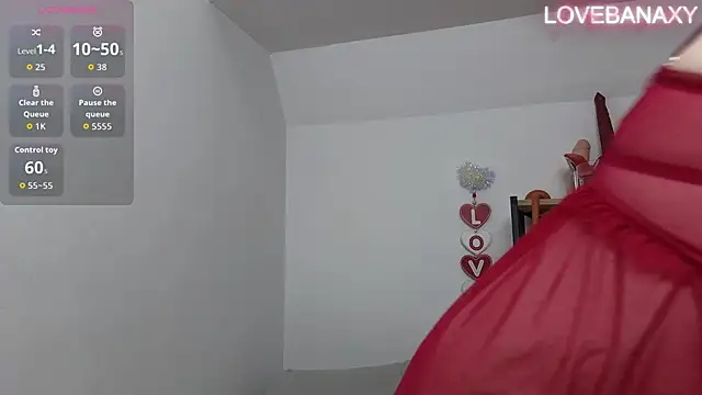 Love-Banaxy online show from December 23, 2025, 9:07 am