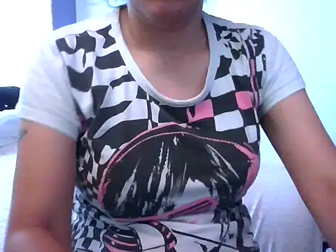 Snapshot of RAYA_1 chatting on January 18, 2025, 4:21 pm RAYA 1 online show from January 18, 2025, 4:21 pm