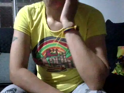 Snapshot of RAYA_1 chatting on February 4, 2025, 1:13 am RAYA 1 online show from February 4, 2025, 1:13 am