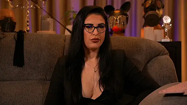 kelly kent online show from October 31, 2025, 11:06 pm