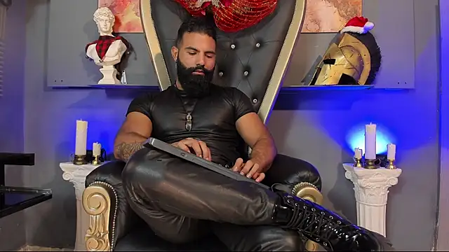 Snapshot of BeardAndrew chatting on December 28, 2024, 1:29 am BeardAndrew online show from December 28, 2024, 1:29 am