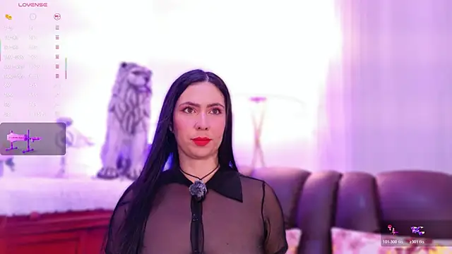 lara giraldo online show from April 15, 2026, 1:12 am