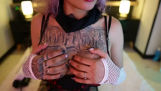 Snapshot of Scarlett_collins02 chatting on October 21, 2025, 3:29 am Scarlett collins02 online show from October 21, 2025, 3:29 am