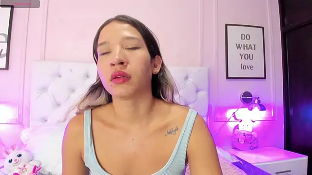 Sexy Perverted  online show from December 9, 2024, 9:26 pm