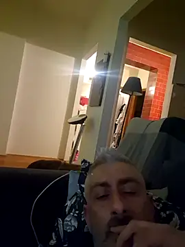 Snapshot of cuci45 chatting on February 6, 2026, 10:02 pm cuci45 online show from February 6, 2026, 10:02 pm