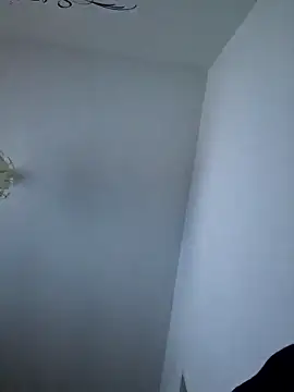 Snapshot of cuci45 chatting on March 4, 2026, 9:43 pm cuci45 online show from March 4, 2026, 9:43 pm