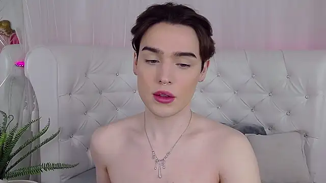 Snapshot of RobbyCharming chatting on April 19, 2026, 4:34 am RobbyCharming online show from April 19, 2026, 4:34 am