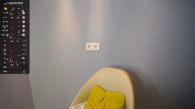 BubbbleGumm online show from November 7, 2025, 5:18 am