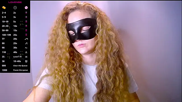 BubbbleGumm online show from November 29, 2025, 8:12 pm