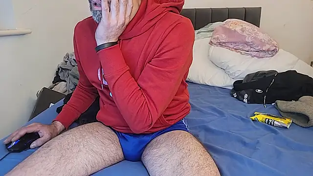 uk-bobbie-uk online show from November 21, 2025, 10:08 pm