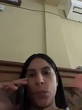 Snapshot of charlotte_stevenss_ chatting on April 24, 2026, 1:35 pm charlotte stevenss online show from April 24, 2026, 1:35 pm