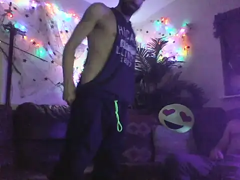 Snapshot of ItalianPapiDripDrip chatting on January 21, 2025, 8:19 am ItalianPapiDripDrip online show from January 21, 2025, 8:19 am