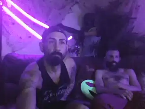 Snapshot of ItalianPapiDripDrip chatting on February 4, 2025, 7:29 am ItalianPapiDripDrip online show from February 4, 2025, 7:29 am