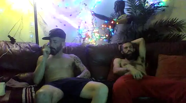 Snapshot of ItalianPapiDripDrip chatting on February 14, 2025, 8:37 pm ItalianPapiDripDrip online show from February 14, 2025, 8:37 pm