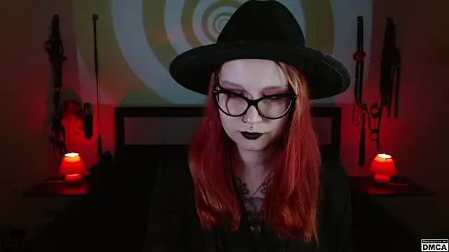 Snapshot of Amanita__Pantherina chatting on December 18, 2024, 8:20 am Amanita Pantherina online show from December 18, 2024, 8:20 am