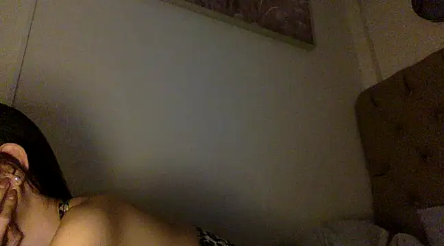 ehotlovea  online show from March 20, 2025, 3:25 pm