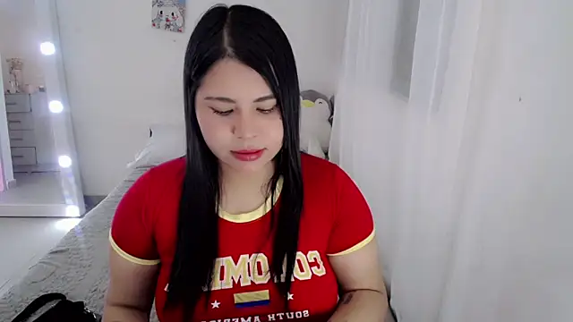 Snapshot of Youlittlepervertt_ chatting on June 21, 2026, 2:25 am Youlittlepervertt online show from June 21, 2026, 2:25 am