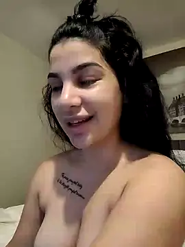 Snapshot of Samira30 chatting on December 2, 2024, 8:30 am Samira30 online show from December 2, 2024, 8:30 am