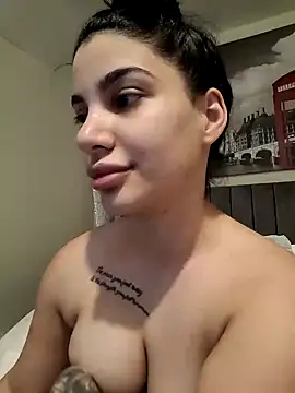 Snapshot of Samira30 chatting on December 3, 2024, 11:44 am Samira30 online show from December 3, 2024, 11:44 am