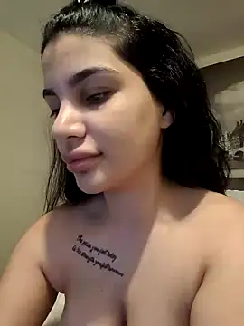 Snapshot of Samira30 chatting on December 18, 2024, 9:04 am Samira30 online show from December 18, 2024, 9:04 am