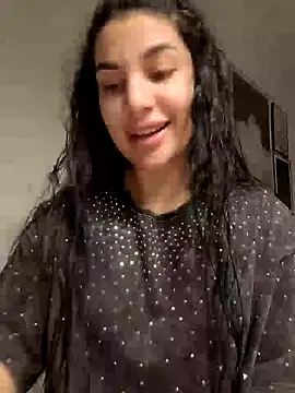 Snapshot of Samira30 chatting on January 9, 2025, 7:18 pm Samira30 online show from January 9, 2025, 7:18 pm